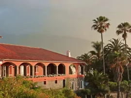 Mercadona retira su crema de urea por posibles reacciones en pieles atópicas.