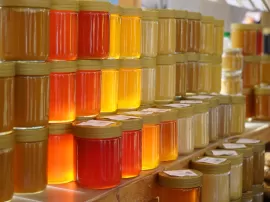 Beneficios y propiedades curativas de la miel de azahar en tu dieta.