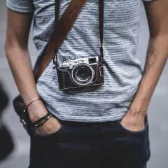 La moda evoluciona de lo clásico a lo inclusivo en siglos.