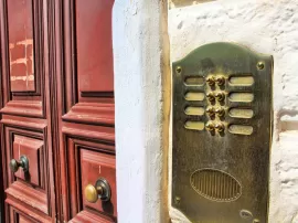 Descubre todo sobre las puertas galvanizadas: características, medidas y usos