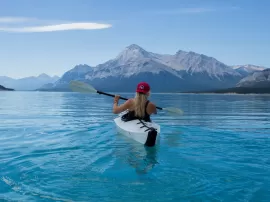 Comparativa entre líneas de cuidado capilar Redken y Kérastase, sulfatos y Olaplex.