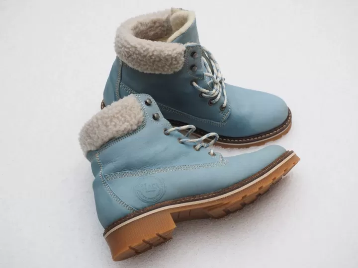 bota alta burdeos