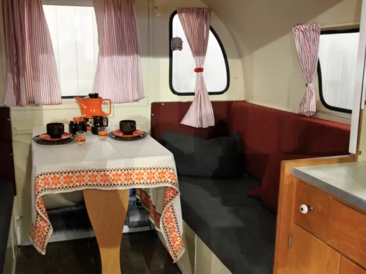 caravan jean paul gaultier mujer