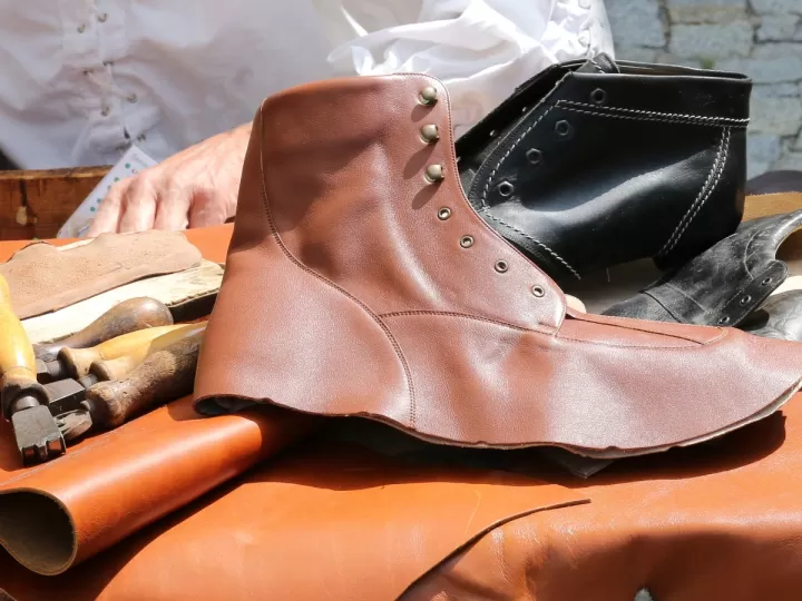 como cuidar botas de piel