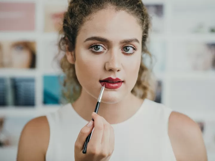 contorno ojos sisbela