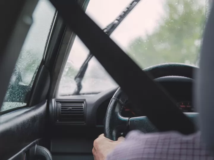 cuanto cuesta cambiar la centralita de un coche