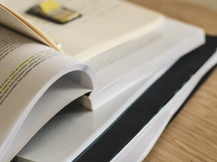 cuanto se tarda en leer 200 paginas