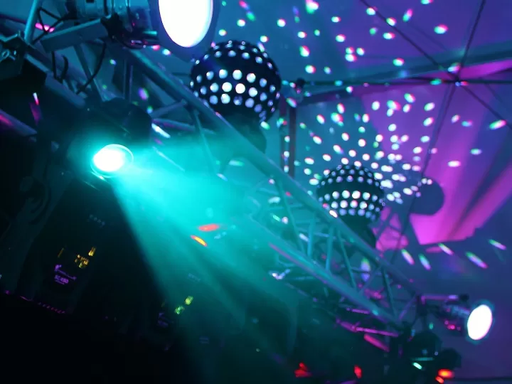 enchufla club de salsa