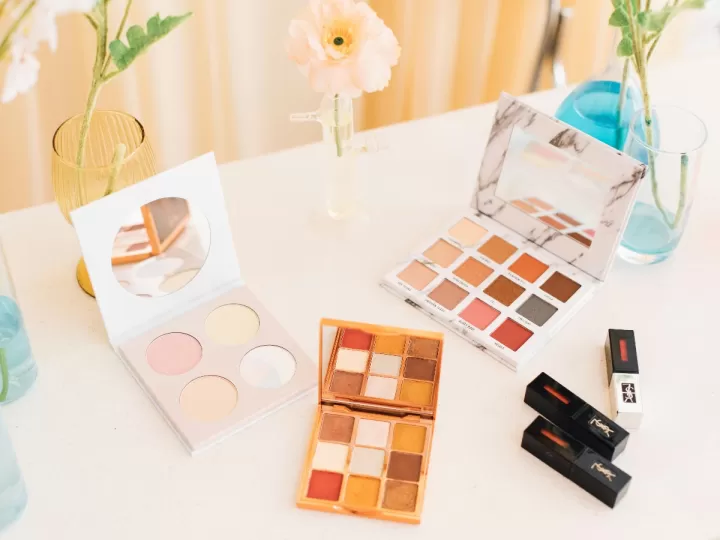 estuche sombras de ojos