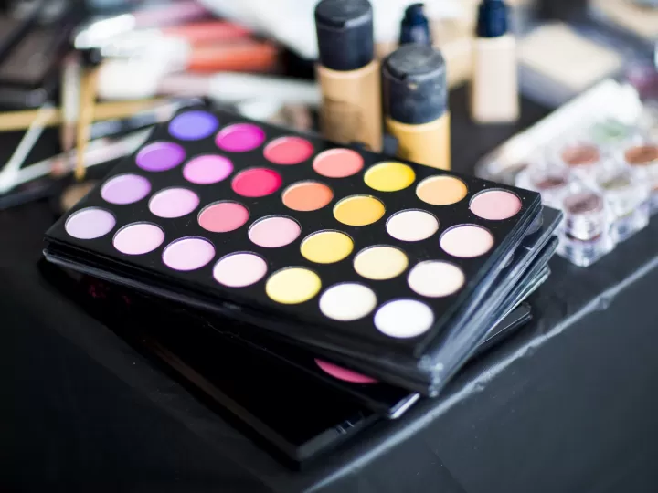 kit maquillaje maybelline