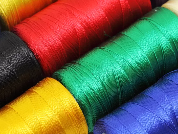 nylon o poliéster para la lluvia