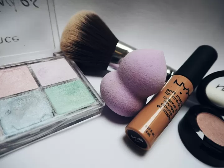 nyx labiales