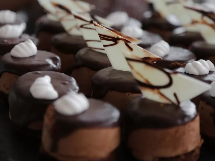 pintauñas marron chocolate