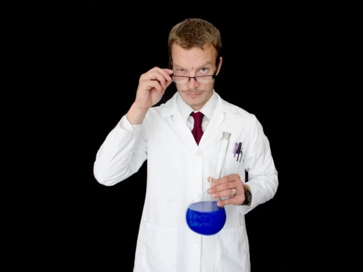 porque las pruebas fisicas son distintas para hombres y mujeres