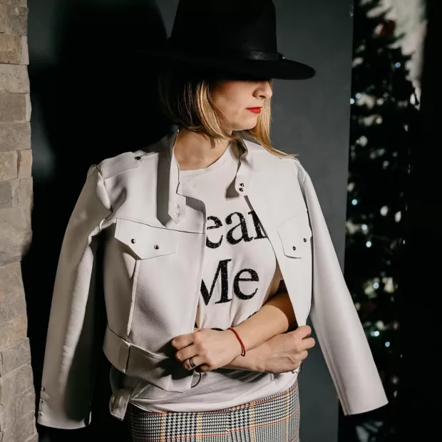 short azul marino mujer