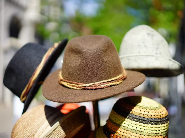 sombrero de cuero