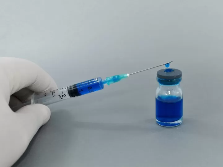 suero fisiologico ojos caducado