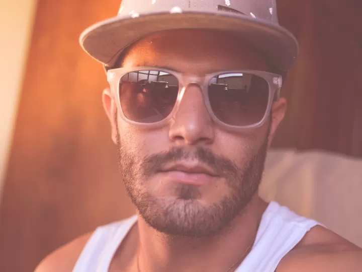 tipo de gafas para cara redonda