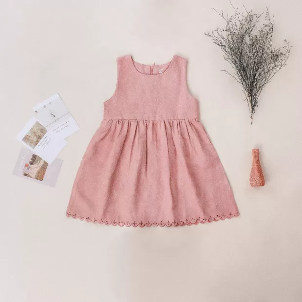 vestidos cortos con pamela