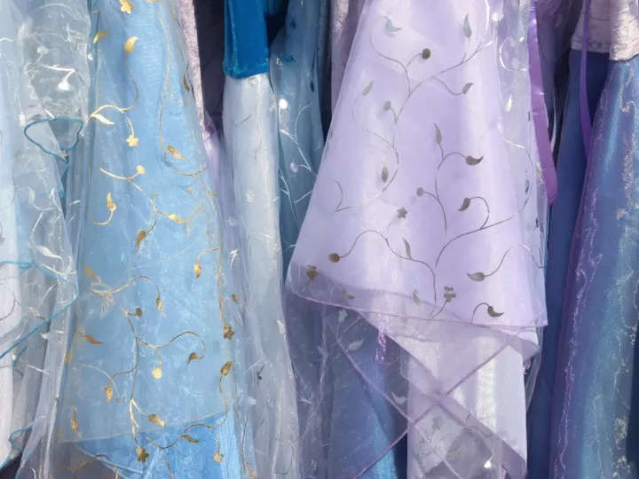 vestidos de fiesta tipo mantón de manila